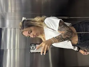 Myfreecams Sex Cam of MaddieM1