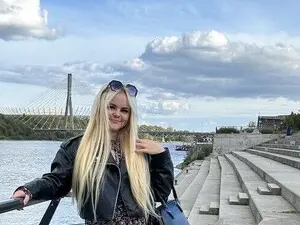 Myfreecams Best live sex cam show of white_choco