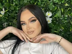 Myfreecams Adult Webcam of KairaPotts