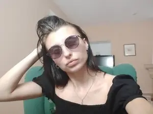 Myfreecams Live Porn of MilanaGreyy