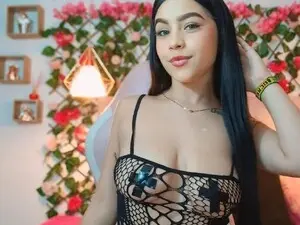 Myfreecams Free Porn Cam of LucyCute_1