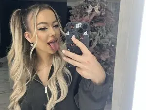 Myfreecams Nude Webcam of KylieJoyce