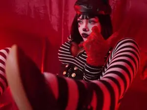 Myfreecams Watch Live Sex Cams of Scarlet_01