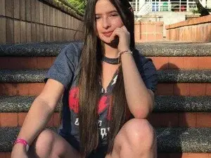 Myfreecams Best live sex cam show of Aalyce_syn