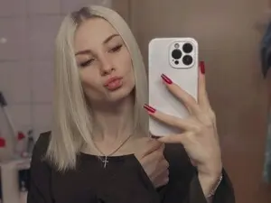 Myfreecams Nude Webcam of Alexa_Woods