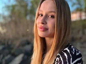 Myfreecams Free Live Porn of Alice_Maryt