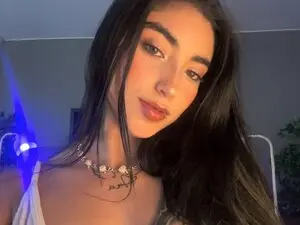 Myfreecams Adult Webcam of Emma_Lirys