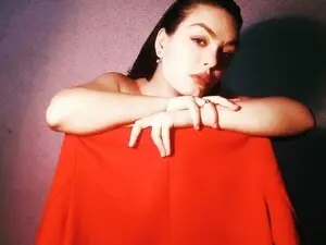 Myfreecams Live Sex Cam of Mia_Vise
