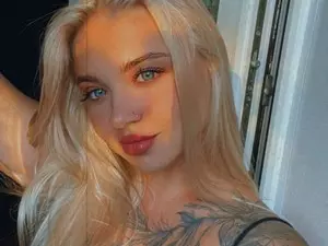 Myfreecams Live Sex Cam of KalipsoHun