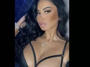 Myfreecams Sex Cam of Kim_Paris