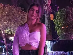 Myfreecams Sex Chat of Milania_foxy