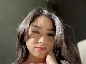 Myfreecams Live Sex Cam of hunniinut