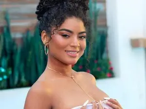 Myfreecams Adult Webcams of Carly_Monroe_