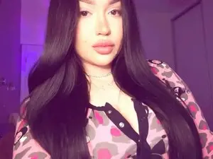 Myfreecams Sex Chat of TinaFox_