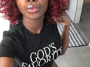 Myfreecams Sex Chat of Allyliciousss
