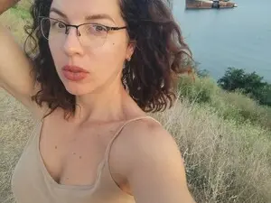 Myfreecams Free Porn Cam of PublicLabia25