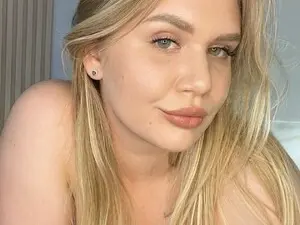 Myfreecams Sex Cam of Hailey_Sky_