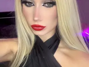 Myfreecams Private Sex Chat of Isabella_baby