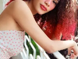 Myfreecams Sex Chat of Lilly_dollss