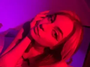 Myfreecams Live Sex Cam of Stefani_Grand