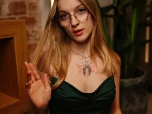 Myfreecams Live Sex Cam of BlondieMuse_