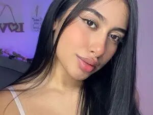 Myfreecams Free Live Porn of Laura_love18