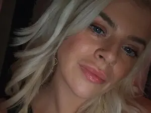 Myfreecams Sex Cam of teresaaaa