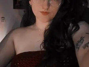 Myfreecams Best live sex cam show of Miah_Peach