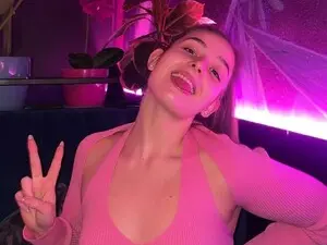Myfreecams Sex Cam of Lunaria