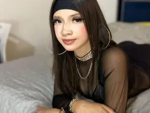 Myfreecams Live Sex of CarolineAikos