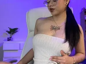 Myfreecams Live Sex of Renaxi_smith