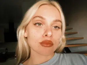 Myfreecams Free Live Porn of AngelOfBoom