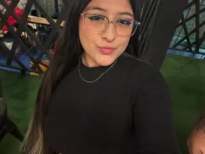 Myfreecams Watch Live Sex Cams of Megann_up