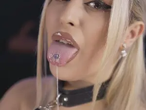 Myfreecams Watch Live Sex Cams of Bia_blondie