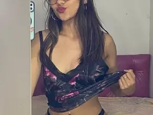 Myfreecams Free Porn Cam of TatiMendoza