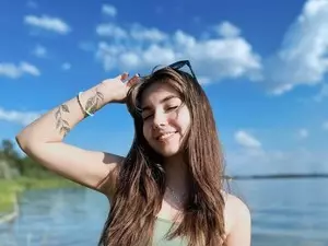 Myfreecams Free Porn Cam of Lili_magic_