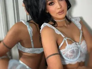 Myfreecams Free Porn Cam of SaraGreey