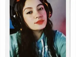 Myfreecams Sex Chat of Alicejenner