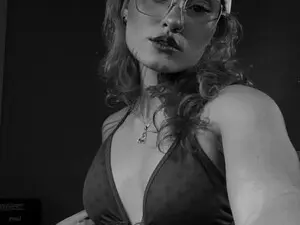 Myfreecams Adult Video Chat of roxyvenom