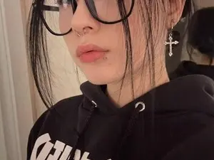 Myfreecams Sex Cam of Bingebae