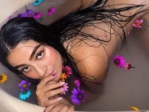 Myfreecams Sex Chat of daddys_girl_x