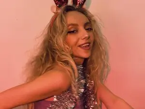 Myfreecams Adult Video Chat of Emily_Sweetyy