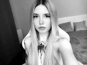 Myfreecams Private Sex Chat of Serphelia