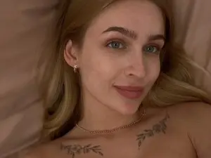 Myfreecams Free Live Porn of PillowVibe