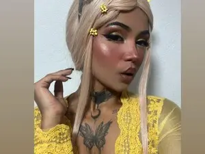 Myfreecams Live Sex of Revy_black