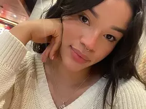 Myfreecams Sex Cam of Kiararose22