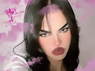 Streamate Nude Webcam of KerlyMonroe