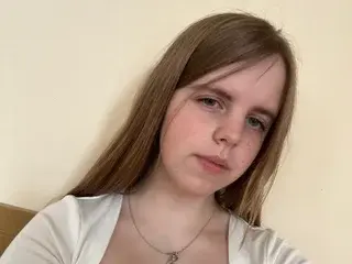 Streamate Watch Live Sex Cams of SeleneFrost