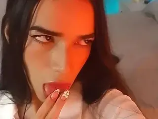 Streamate Watch Live Sex Cams of DakotaGudgeon