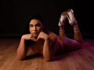 Streamate Watch Live Sex Cams of SophieeSweett